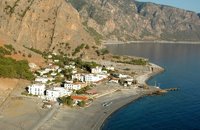 Agia%20Roum%C3%A9li%20village%20%2D%20Tarra